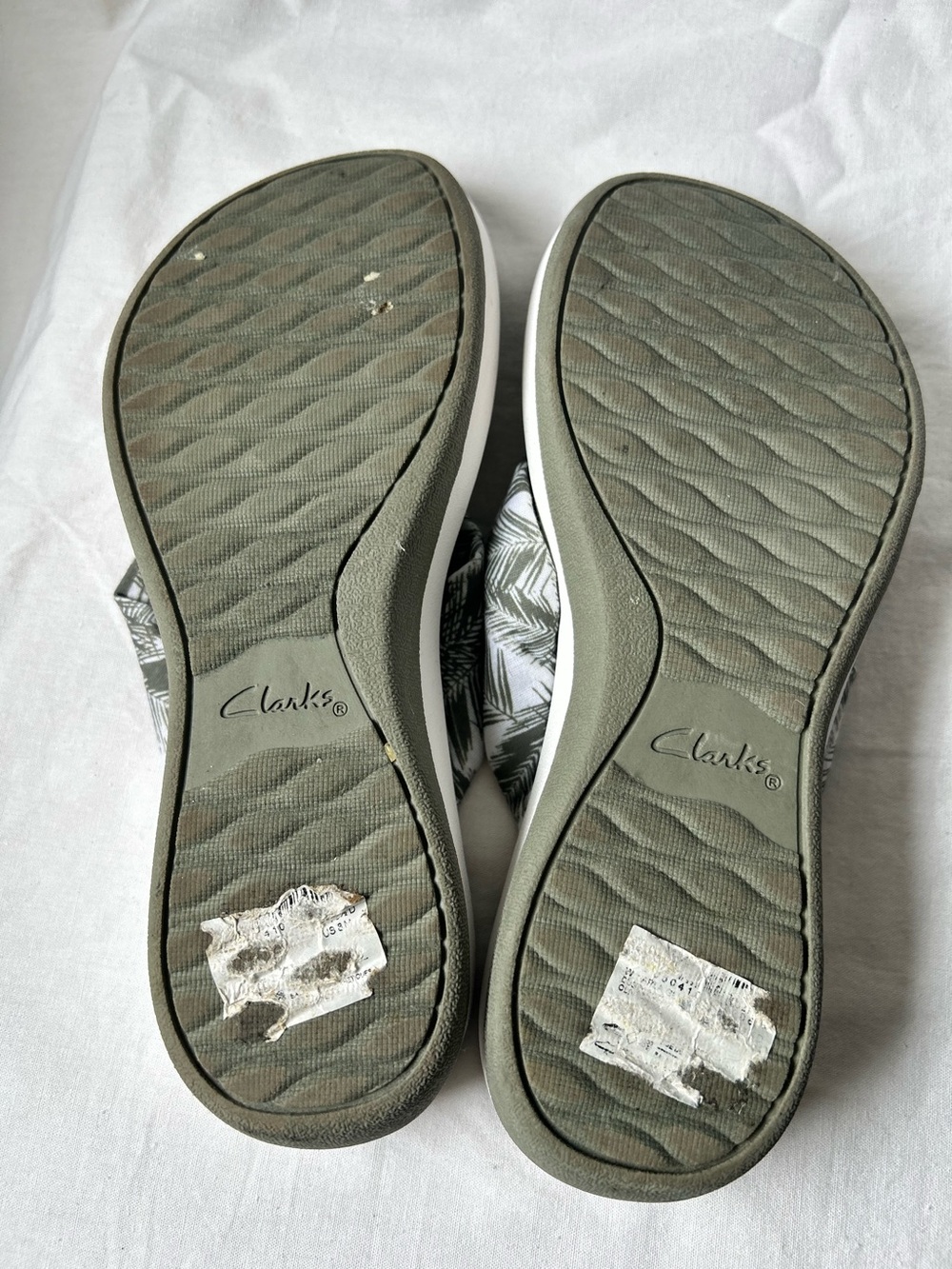 CLOUDSTEPPERS by Clarks Arla Glison Sandals - Picture 7 of 7